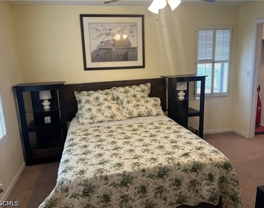 9261 Central Park Drive - Photo Thumbnail 14