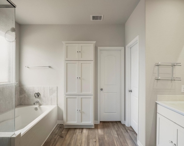12197 Pearl Bay Court - Photo Thumbnail 34