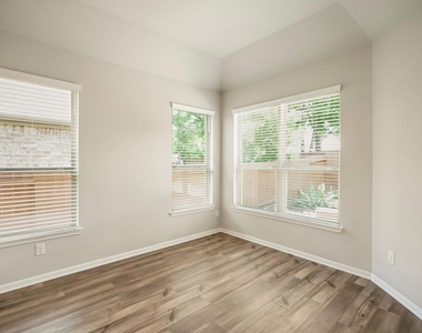12197 Pearl Bay Court - Photo Thumbnail 28