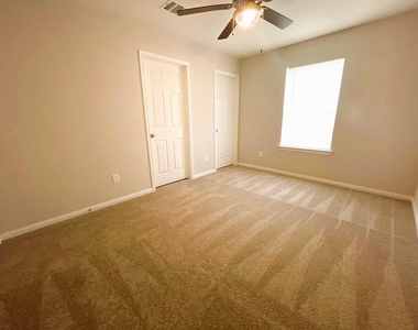 340 Road 5105 - Photo Thumbnail 6