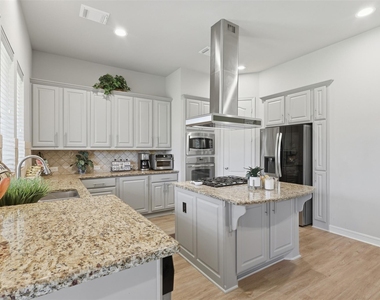 18800 N Bee Cave Springs Circle - Photo Thumbnail 13