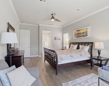 18800 N Bee Cave Springs Circle - Photo Thumbnail 17