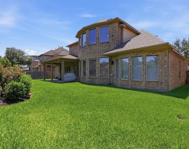 18800 N Bee Cave Springs Circle - Photo Thumbnail 34