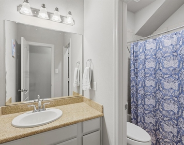 18800 N Bee Cave Springs Circle - Photo Thumbnail 31