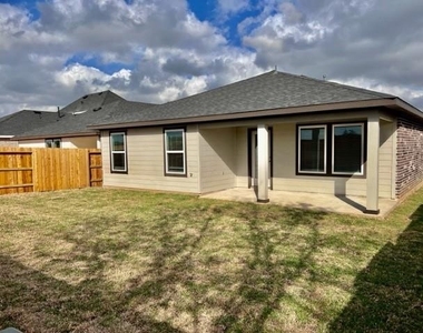 5026 Pine Haven Lane Lane - Photo Thumbnail 18