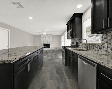 8603 Freewood Street - Photo Thumbnail 9