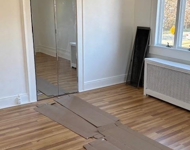 148 Hamilton - Photo Thumbnail 10