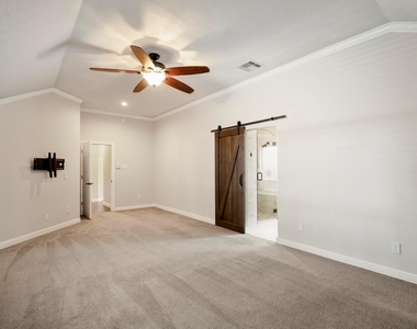 5802 Sawyer Bend Lane - Photo Thumbnail 18