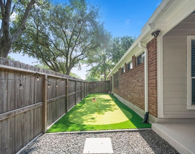 5802 Sawyer Bend Lane - Photo Thumbnail 31