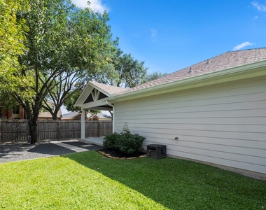 5802 Sawyer Bend Lane - Photo Thumbnail 35