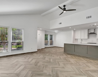 7 Bitterwood Court - Photo Thumbnail 9