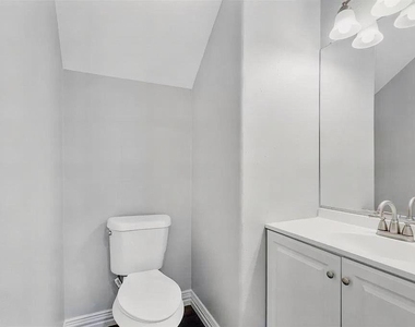 6639 Stonecross Creek Lane - Photo Thumbnail 9