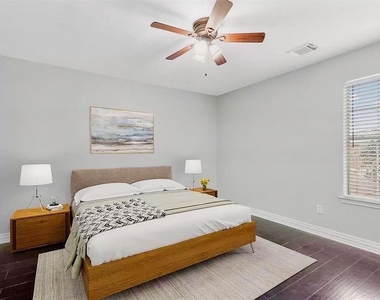 6639 Stonecross Creek Lane - Photo Thumbnail 14