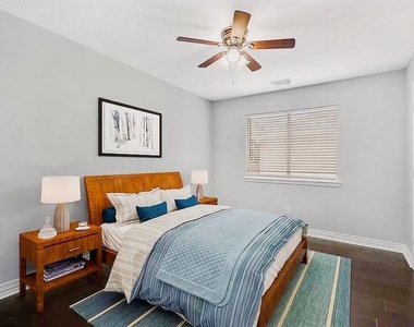 6639 Stonecross Creek Lane - Photo Thumbnail 16