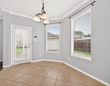 26806 Shoal Hollow Ct - Photo Thumbnail 15