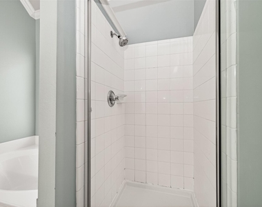 26806 Shoal Hollow Ct - Photo Thumbnail 26