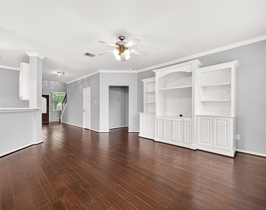 26806 Shoal Hollow Ct - Photo Thumbnail 8