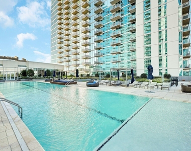 5925 Almeda Road - Photo Thumbnail 28