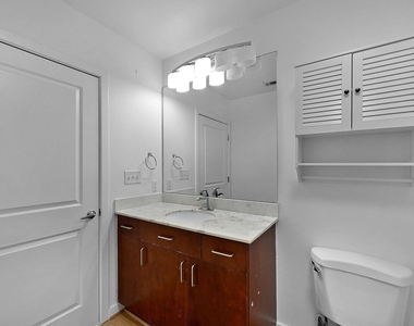 5925 Almeda Road - Photo Thumbnail 13
