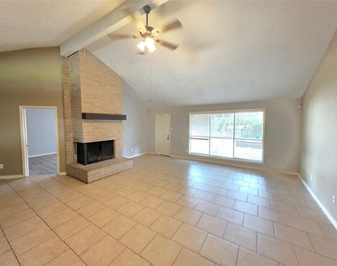 8607 Knoll Forest Drive - Photo Thumbnail 5