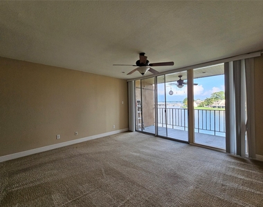 12600 Melville Drive - Photo Thumbnail 17