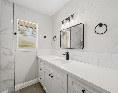 1310 Burning Tree Road - Photo Thumbnail 25