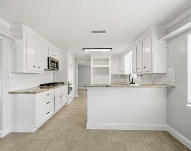 1310 Burning Tree Road - Photo Thumbnail 8
