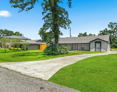 1310 Burning Tree Road - Photo Thumbnail 1