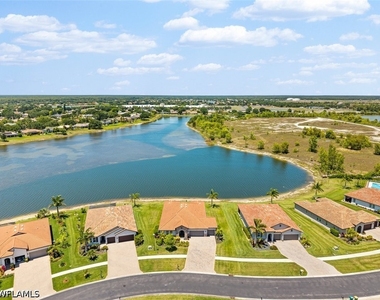 2038 Grove Drive - Photo Thumbnail 30