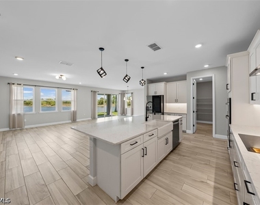2038 Grove Drive - Photo Thumbnail 1