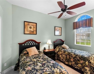 6155 Dogleg Drive - Photo Thumbnail 15