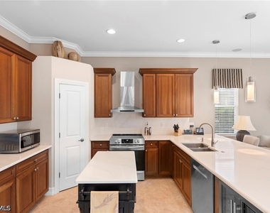 6155 Dogleg Drive - Photo Thumbnail 20