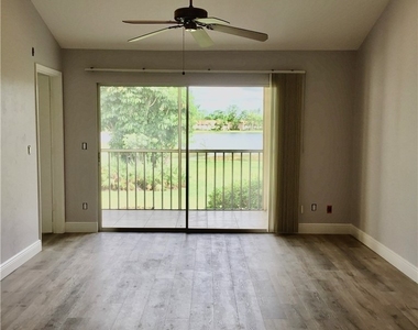 2648 Kings Lake Boulevard - Photo Thumbnail 2