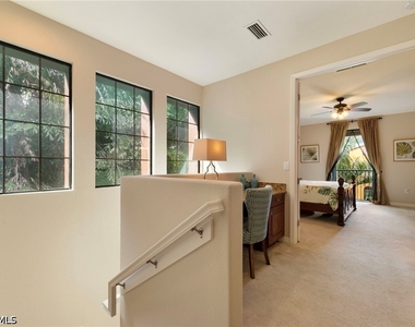 9066 Albion Lane N - Photo Thumbnail 13