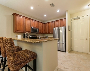 9066 Albion Lane N - Photo Thumbnail 7