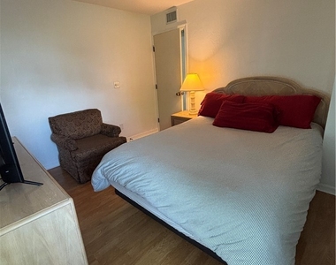 2103 Tama Circle - Photo Thumbnail 19