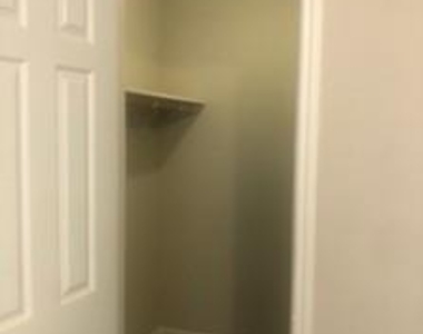 14600 Fonmeadow Drive - Photo Thumbnail 11