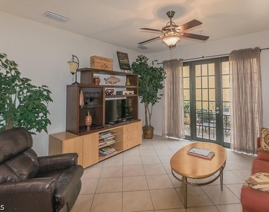 9102 Chula Vista Street - Photo Thumbnail 12