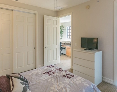 9102 Chula Vista Street - Photo Thumbnail 22