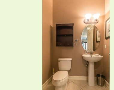 9102 Chula Vista Street - Photo Thumbnail 13
