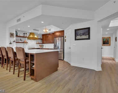 1065 Borghese Lane - Photo Thumbnail 4
