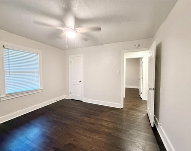 119 Oak Drive - Photo Thumbnail 8