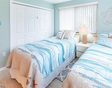 270 Naples Cove Drive - Photo Thumbnail 18