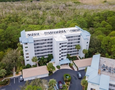 270 Naples Cove Drive - Photo Thumbnail 21