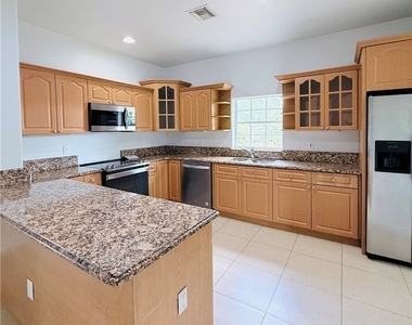 3465 Everglades Boulevard N - Photo Thumbnail 16