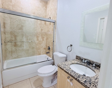 3465 Everglades Boulevard N - Photo Thumbnail 13