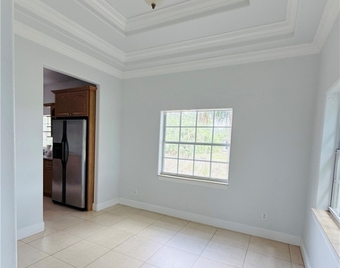 3465 Everglades Boulevard N - Photo Thumbnail 9