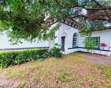 3465 Everglades Boulevard N - Photo Thumbnail 5