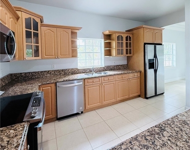 3465 Everglades Boulevard N - Photo Thumbnail 17