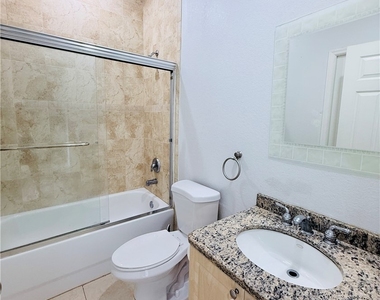 3465 Everglades Boulevard N - Photo Thumbnail 12